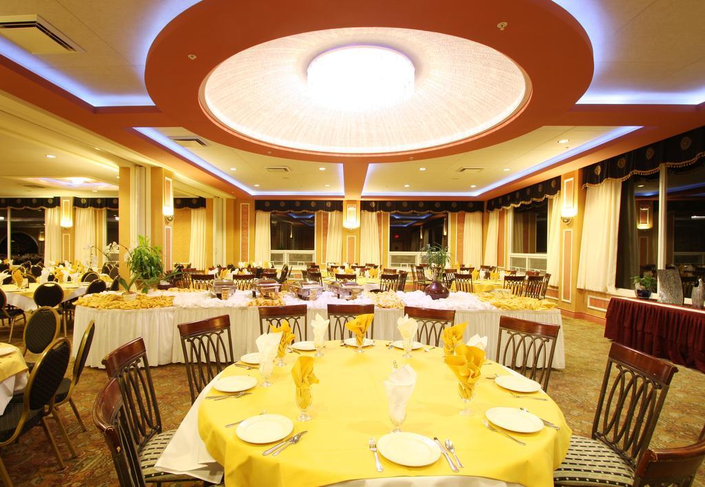 Отель Honors Haven Retreat & Conference Ellenville Экстерьер фото